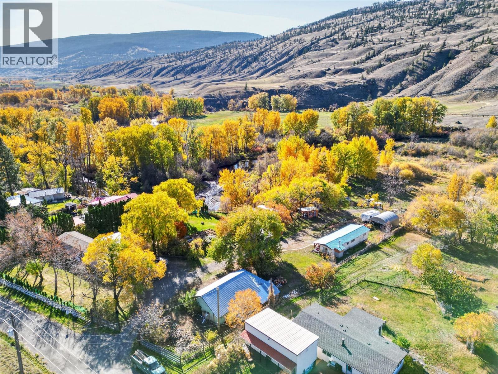 4153 MICKEY FRONTAGE Road, Cache Creek, British Columbia V0K1H1 For ...