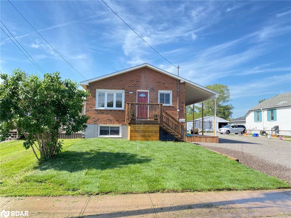 138 Churchill Avenue, Sault Ste Marie, ON Single Family Residence