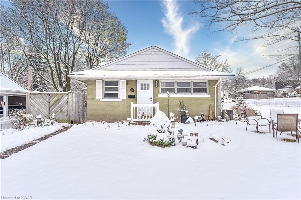 33 Third Avenue, Cambridge, ON Single Family Residence HouseSigma