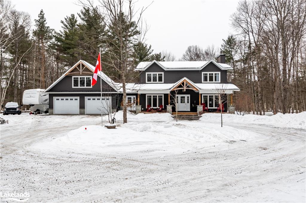 86 Hutcheson Beach Road, Huntsville, ON Single Family Residence For