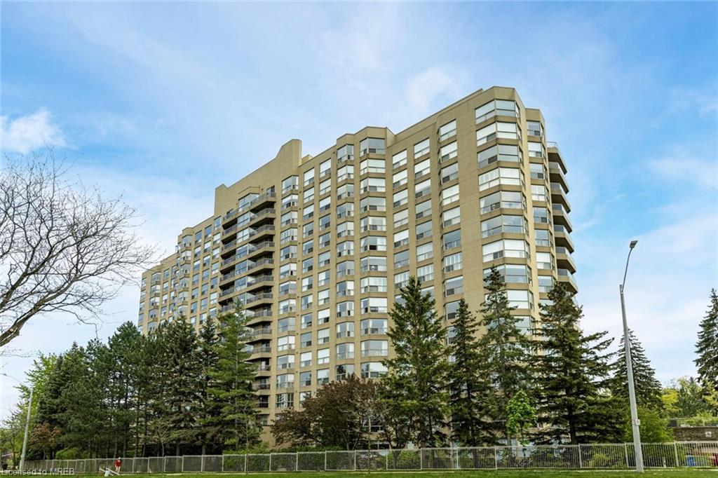 910 1800 The Collegeway, Mississauga, Ontario L5L5S4 For Sale