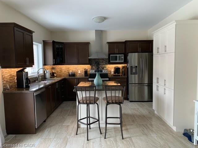 91 Dolomiti Court, Glanbrook 4