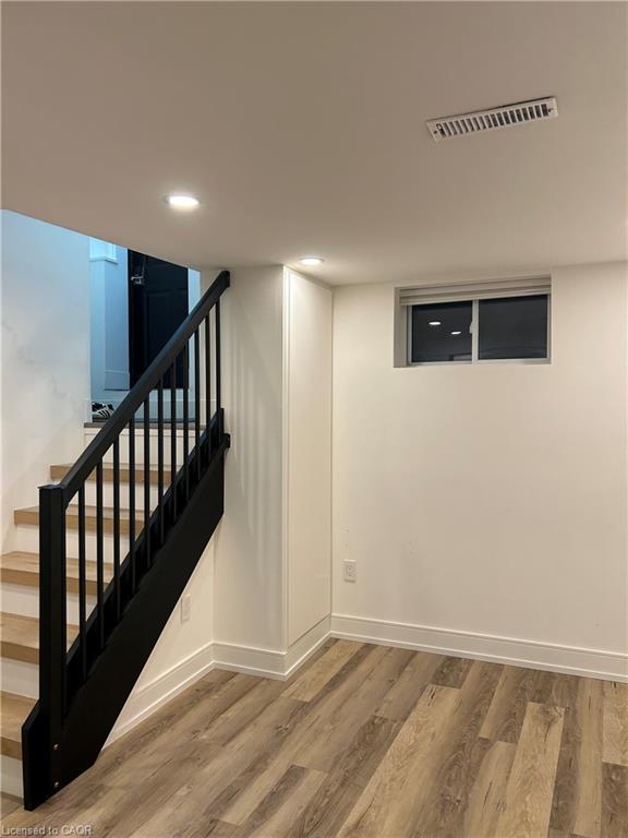 Unit BASEMENT - 35 Barnesdale Avenue N, Hamilton 3
