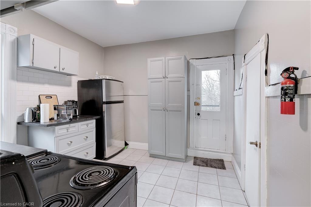 Unit 2 - 285 Hess Street S, Hamilton 4