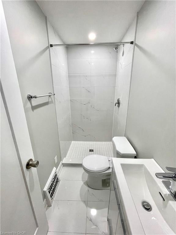 Unit 2 - 58 St. Matthews Avenue, Hamilton 3