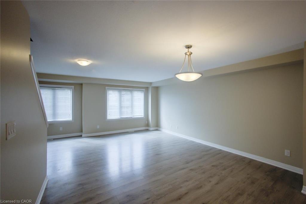 27 Sportsman Hill Street, Kitchener 5
