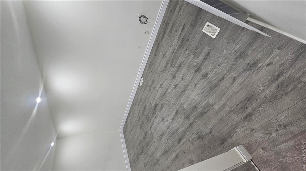 Unit UPPER - 6 Patience Crescent, London 4