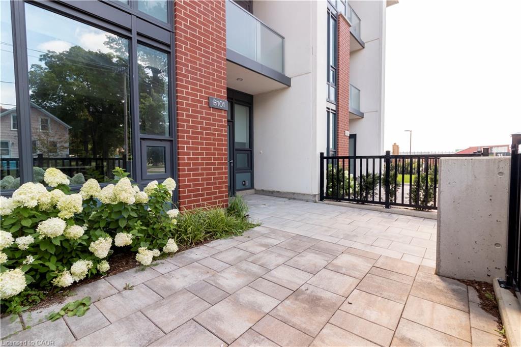 Unit 101 - 15 Wellington Street S, Kitchener 2