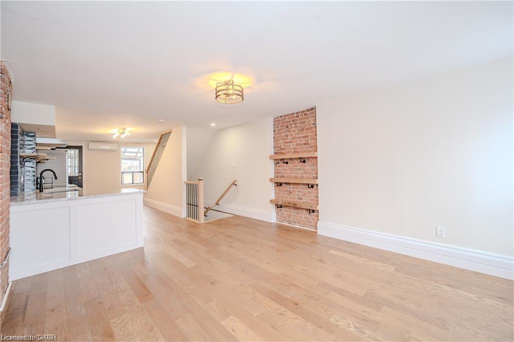 Unit 2 - 310 King Street E, Hamilton 5