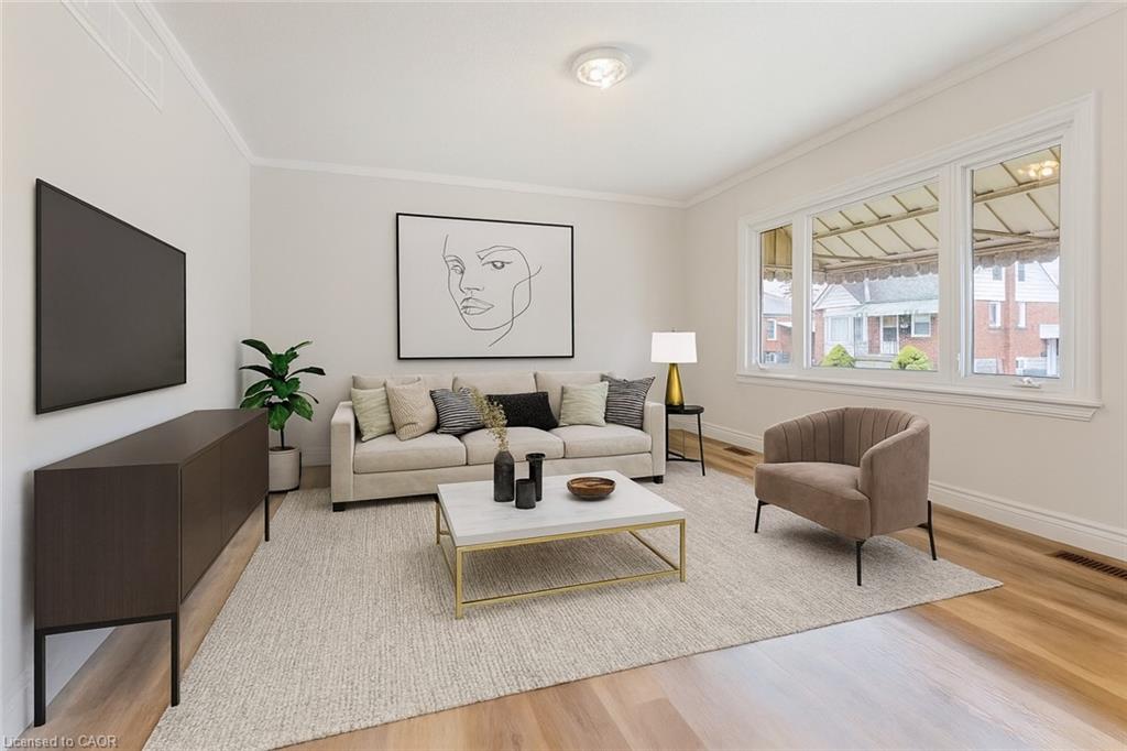 Unit Main Floor - 65 East 11th Street, Hamilton 4