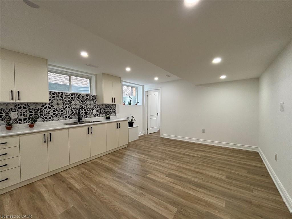 Unit 2 - 340 Watervale Crescent, Kitchener 5