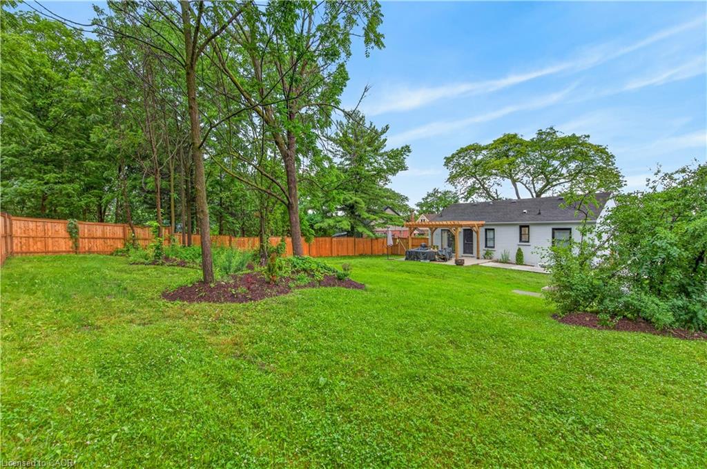 Unit LOWER - 31 Marion Place, Stoney Creek 3