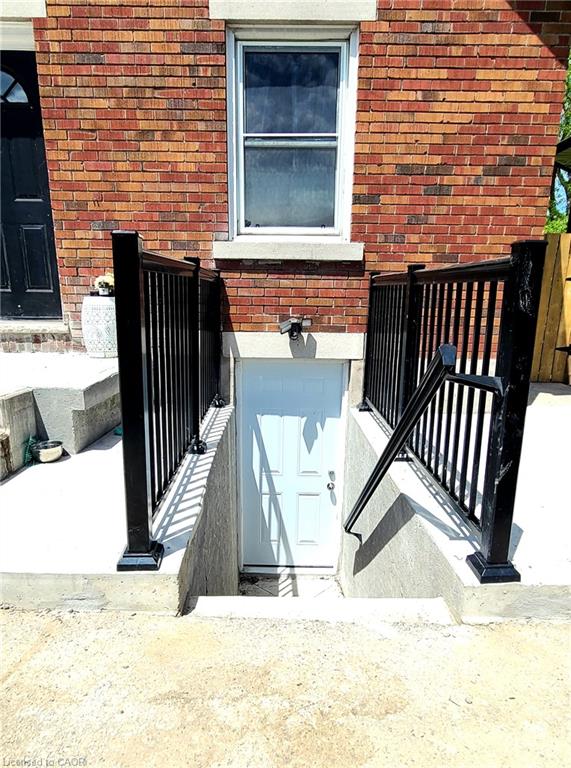 Unit B - 120 Elmwood Avenue, Cambridge 2