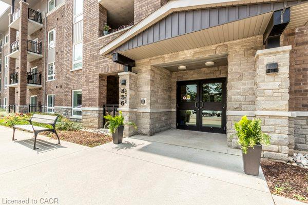 Unit 304 - 456 Lorne Avenue, Stratford 4