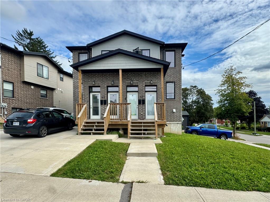 Unit A - 47 Heiman Street, Kitchener 1