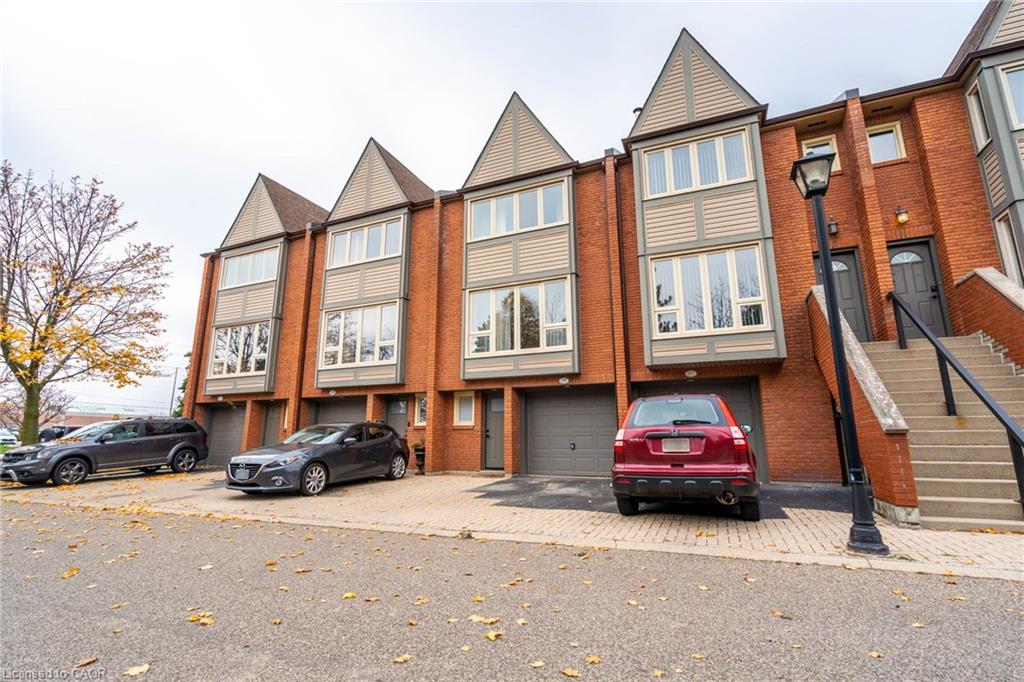Unit 118 - 895 Maple Avenue, Burlington 2