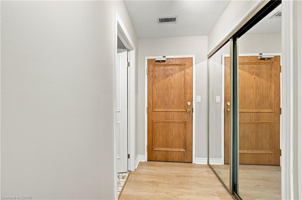 Unit 205 - 469 Wilson Street E, Ancaster 3