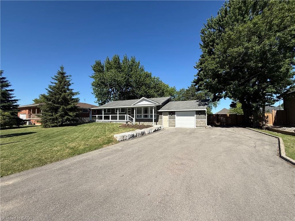 99 Byron Avenue, Stoney Creek 2