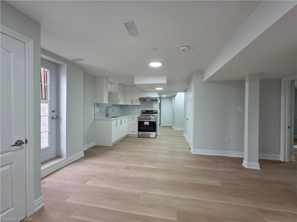 Unit Basement - 367 Equestrian Way, Cambridge 2