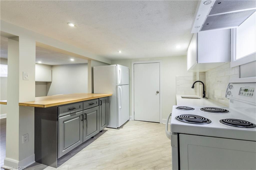 Unit Lower - 146 Glencarry Avenue, Hamilton 3