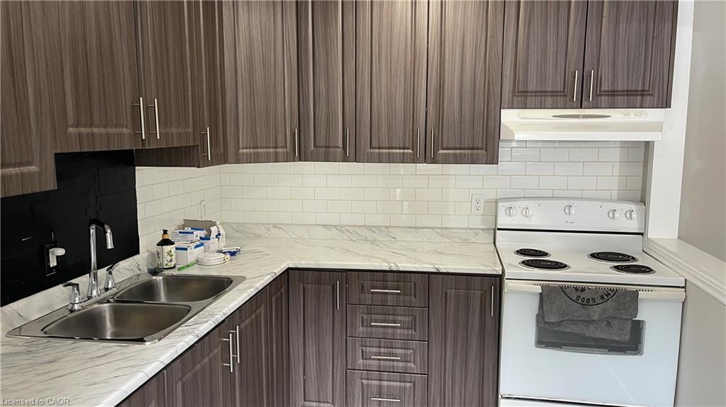 Unit 2 - 15 Empire Street, Welland 5