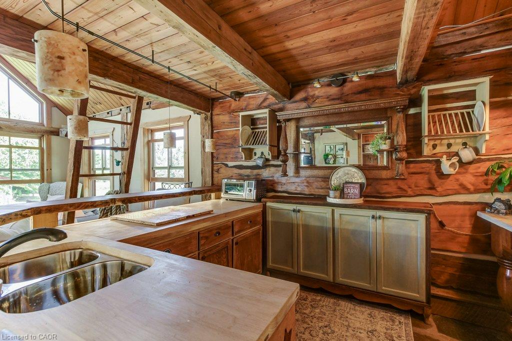 2108 Westbrook Road, Glanbrook 5