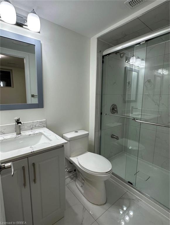 Unit Lower - 5 Munro Circle, Brantford 5