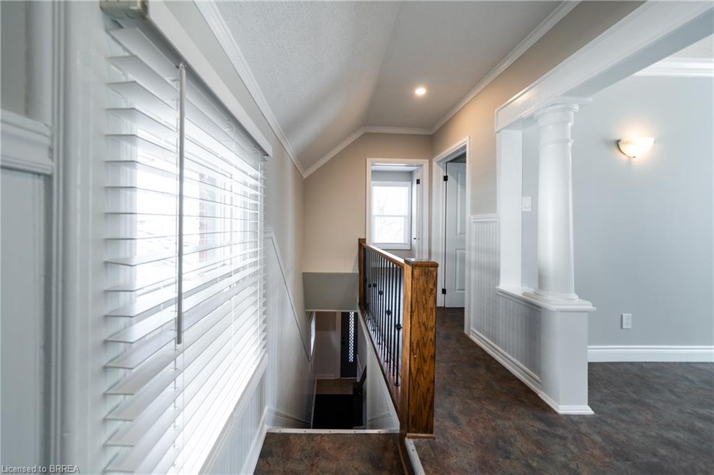 Unit A - 76 Richmond Street, Brantford 4
