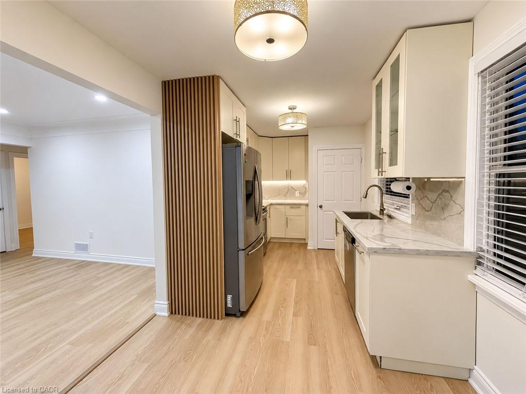 9 Grenadier Drive, Hamilton 4