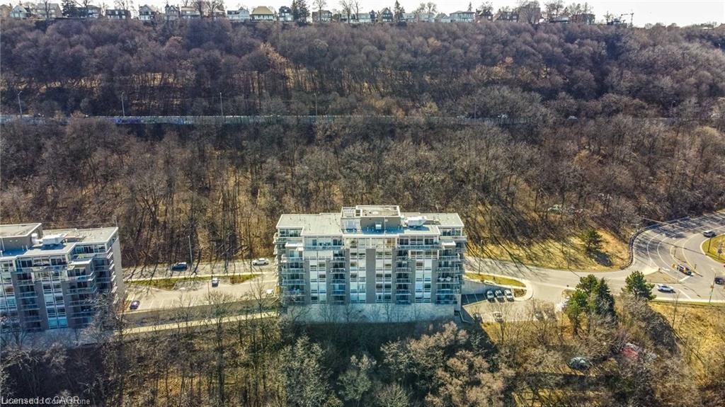 Unit 402 - 455 Charlton Avenue, Hamilton 3
