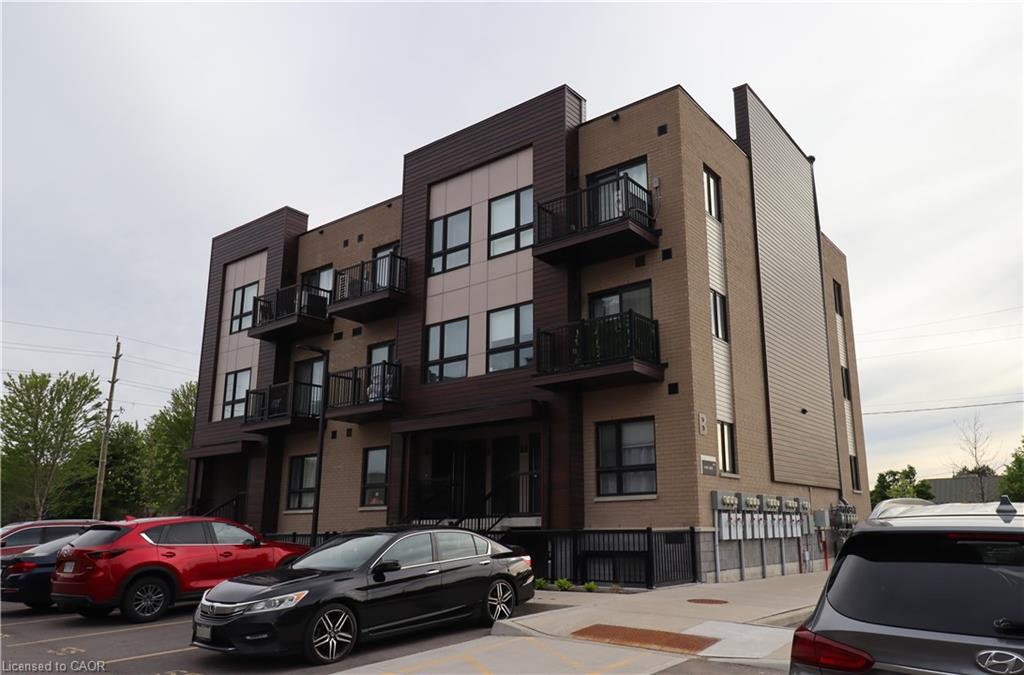 Unit B1 - 10 Palace Street, Kitchener 3