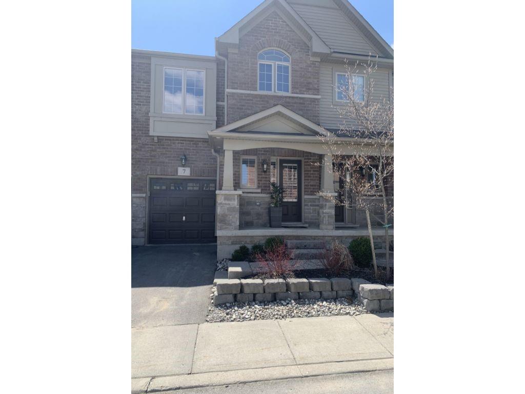 7 45 ROYAL WINTER Drive, Glanbrook, ON Townhouse/Row House
