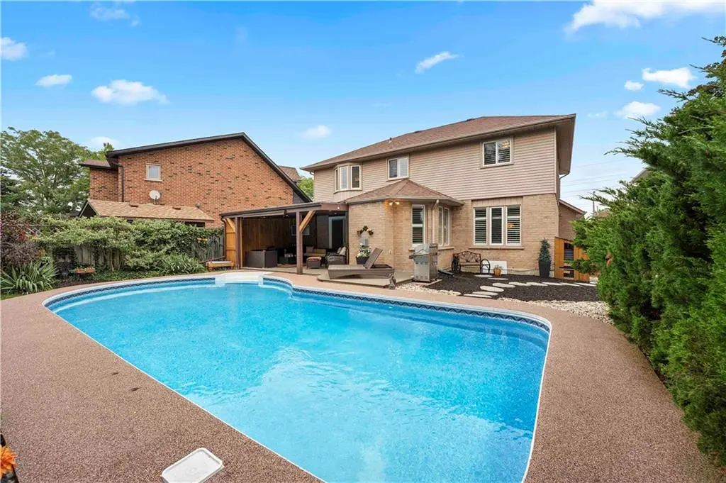 59 Randolf Court