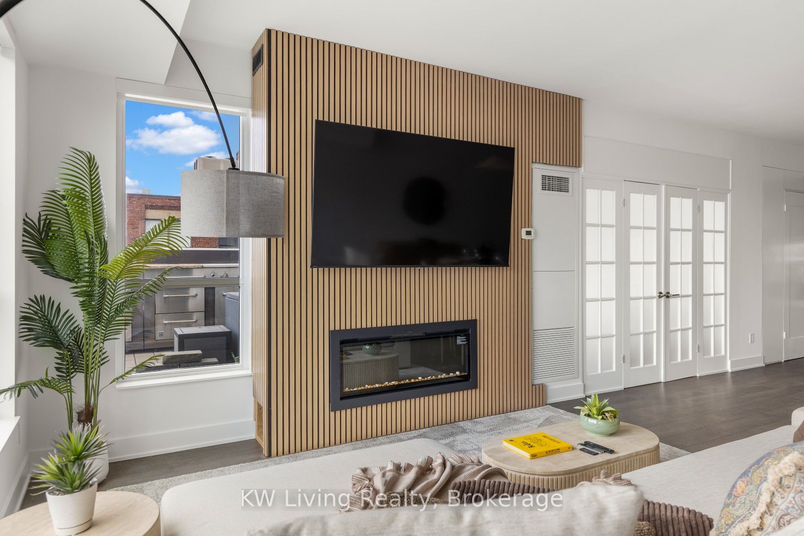 Unit 608 - 38 Cameron Street, Toronto 5