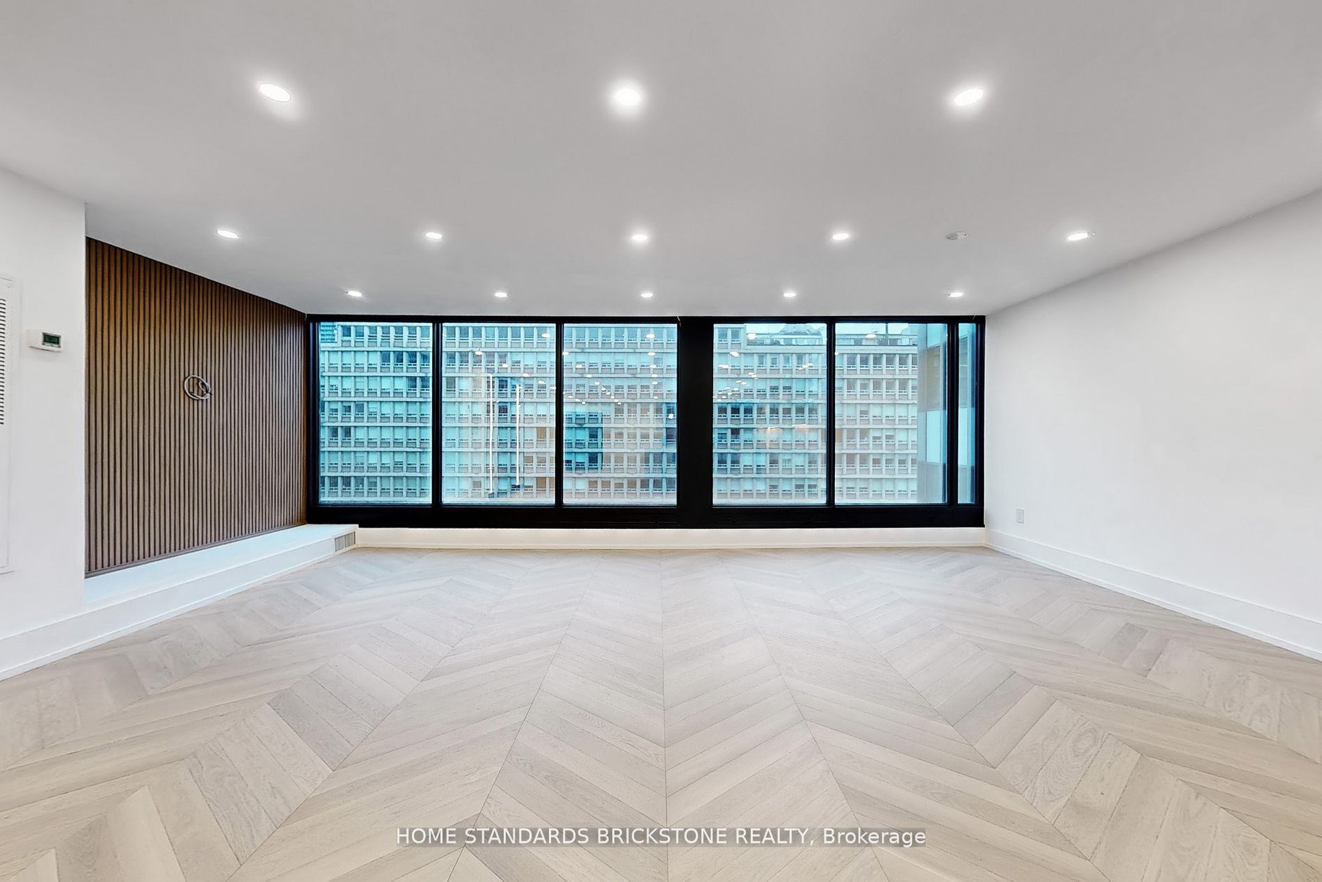 Unit 1009 - 110 Bloor Street W, Toronto 2