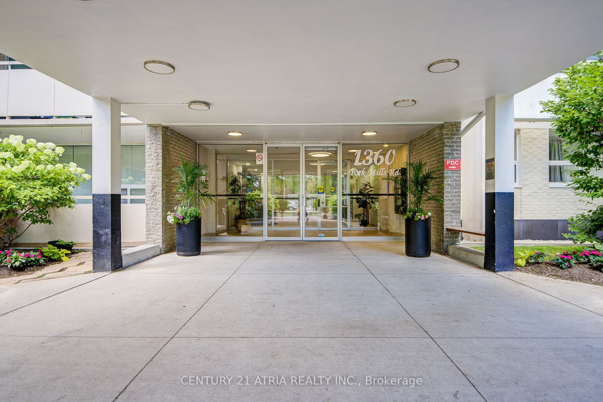 Unit 303 - 1360 York Mills Road, North York 5