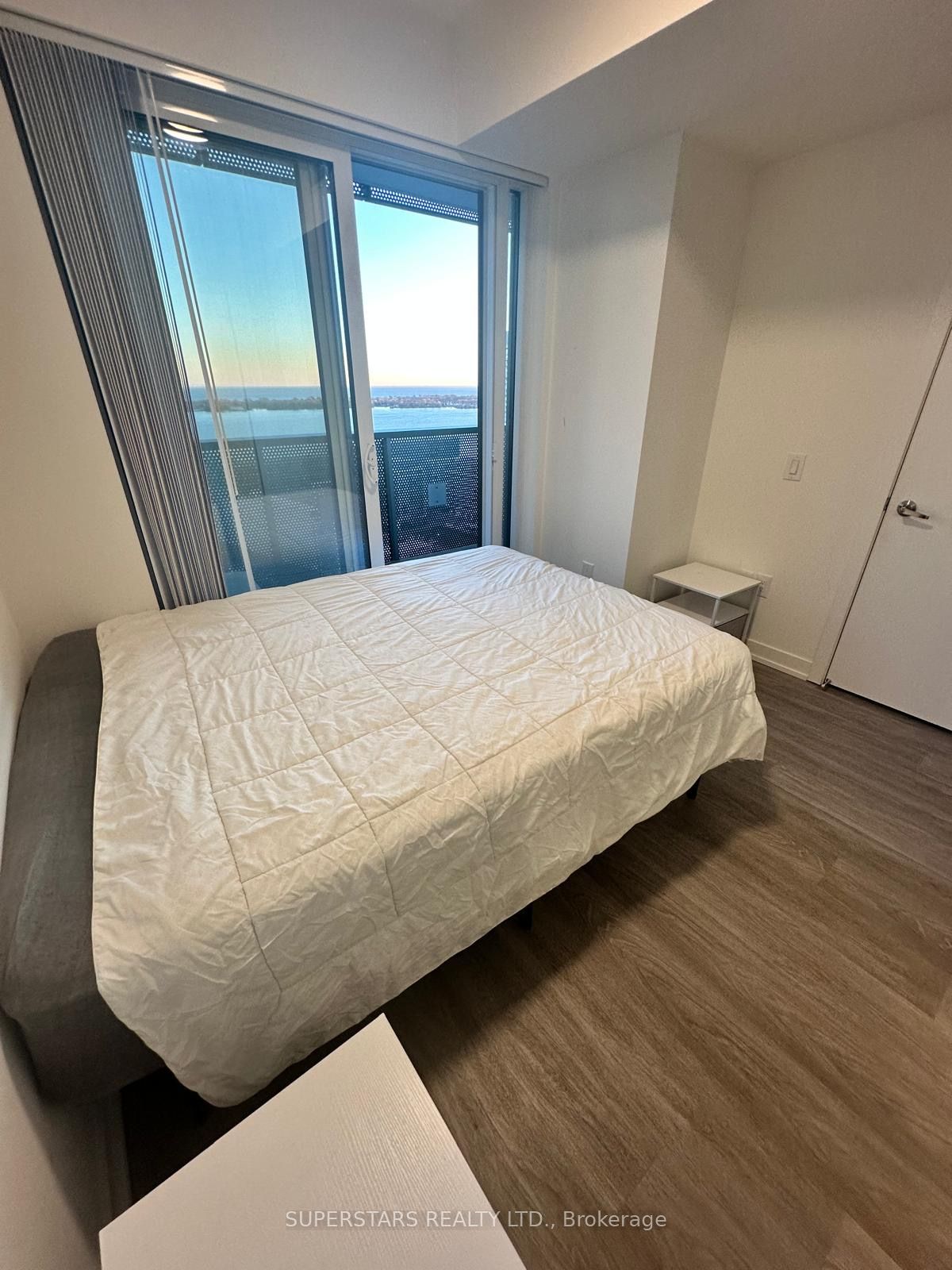 Unit 3111 MASTERBED - 55 Cooper Street, Toronto 5