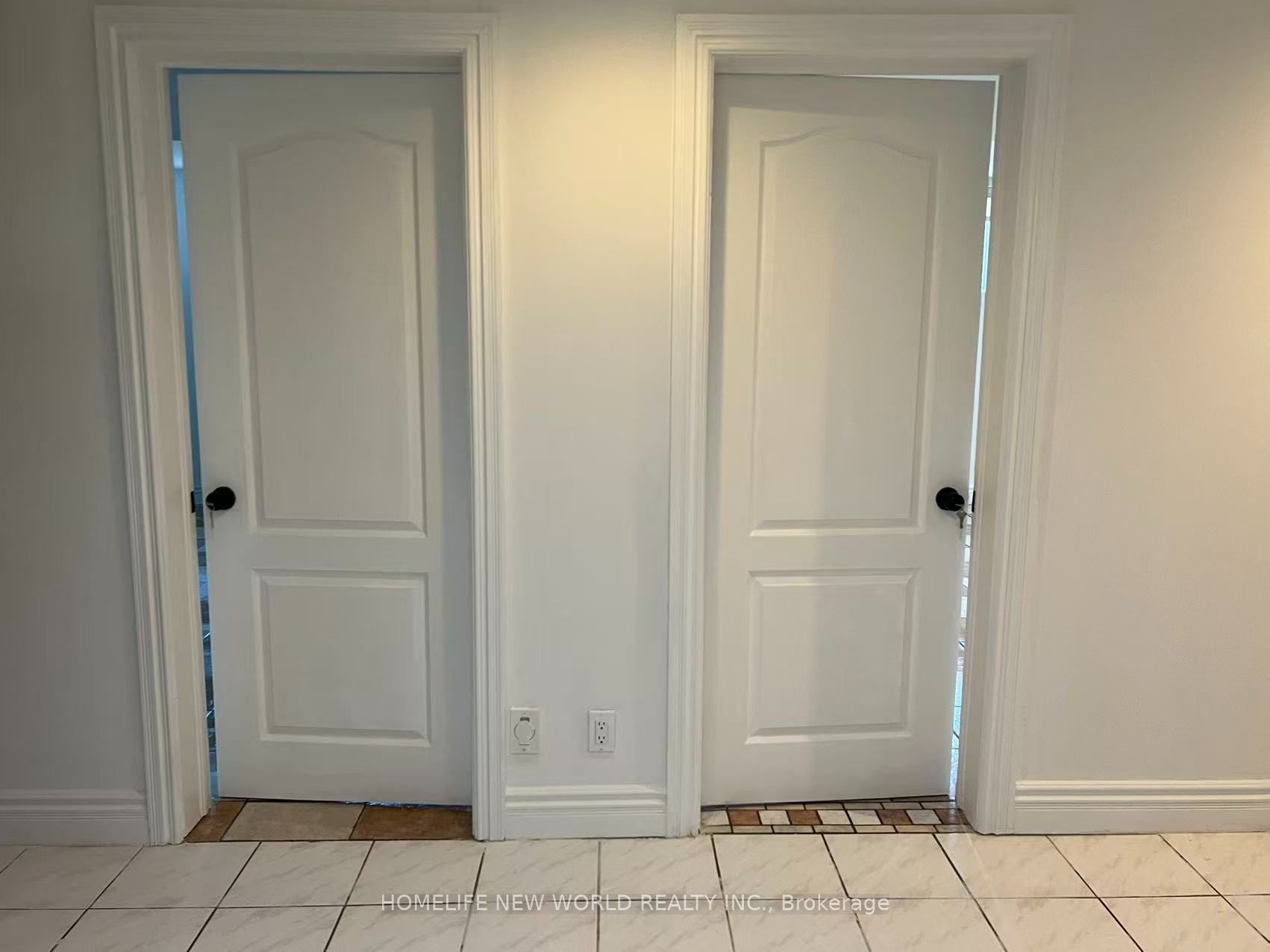 Unit Lower - 298 Mckee Avenue, North York 5