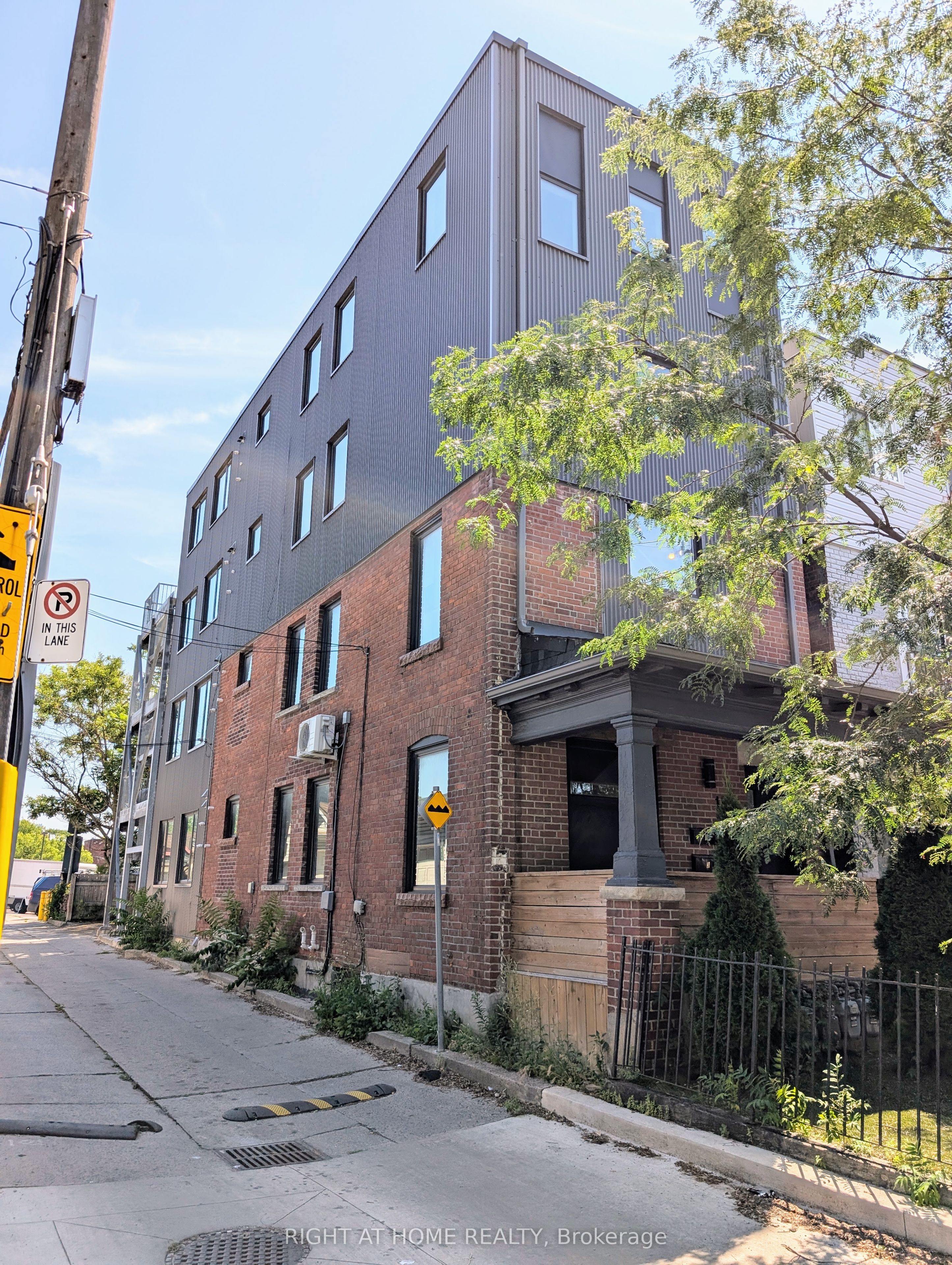 Unit 5 - 189 Sheridan Avenue, Toronto 2