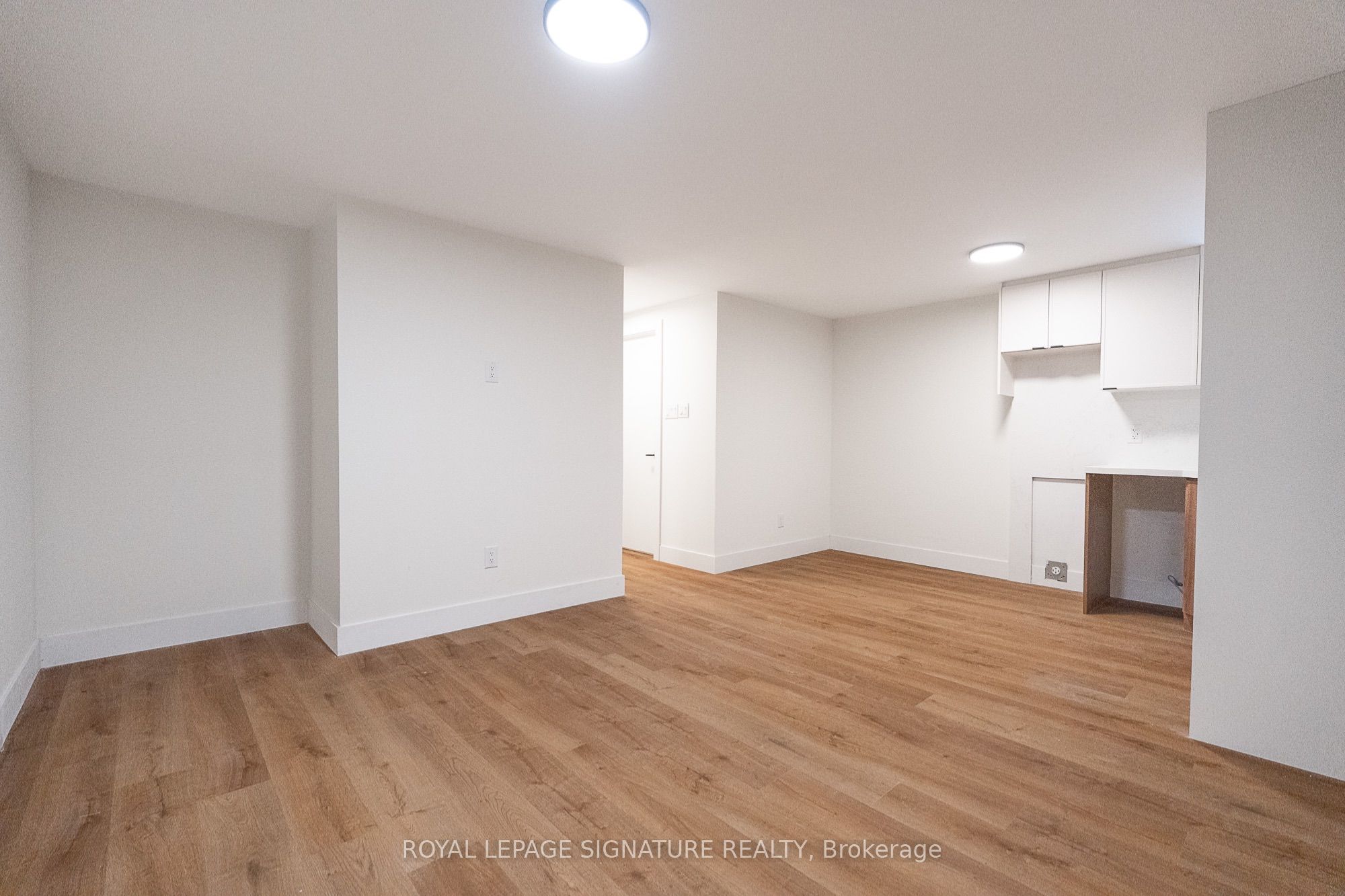 Unit 1 - 7 Earnscliffe Road, Toronto 5