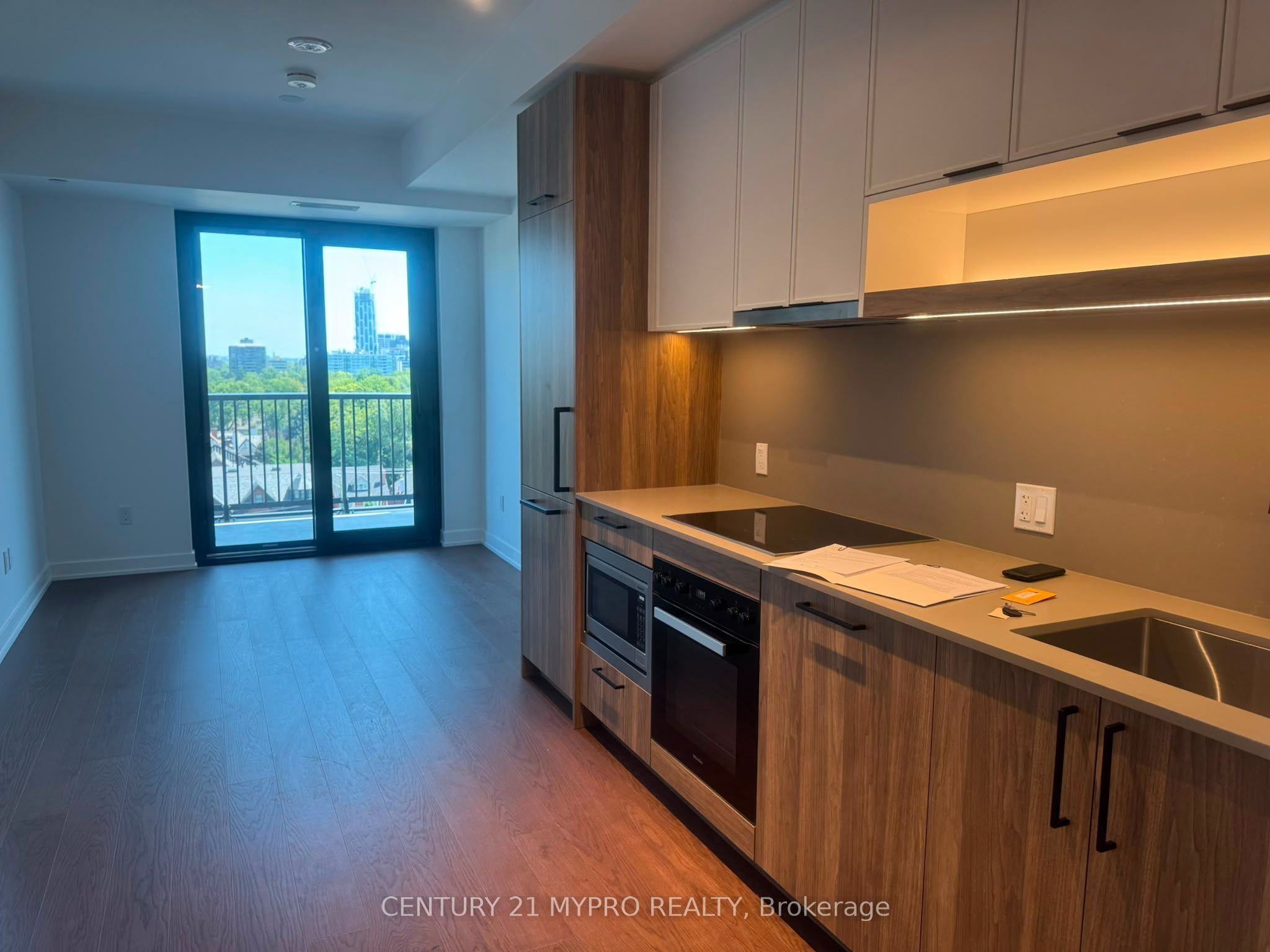Unit 1619 - 89 Montclair Avenue, Toronto 3