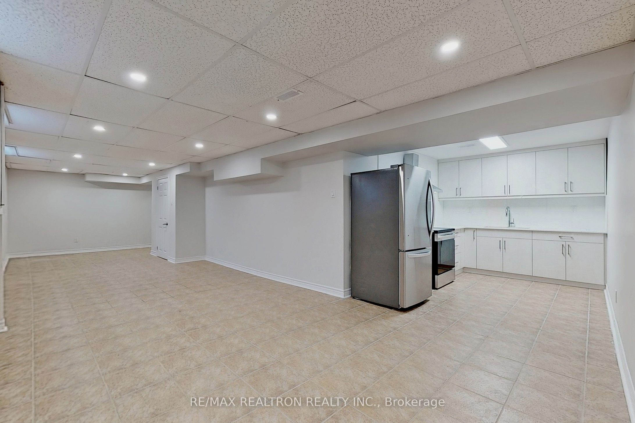 Unit Basem - 126 Brahms Avenue, North York 5