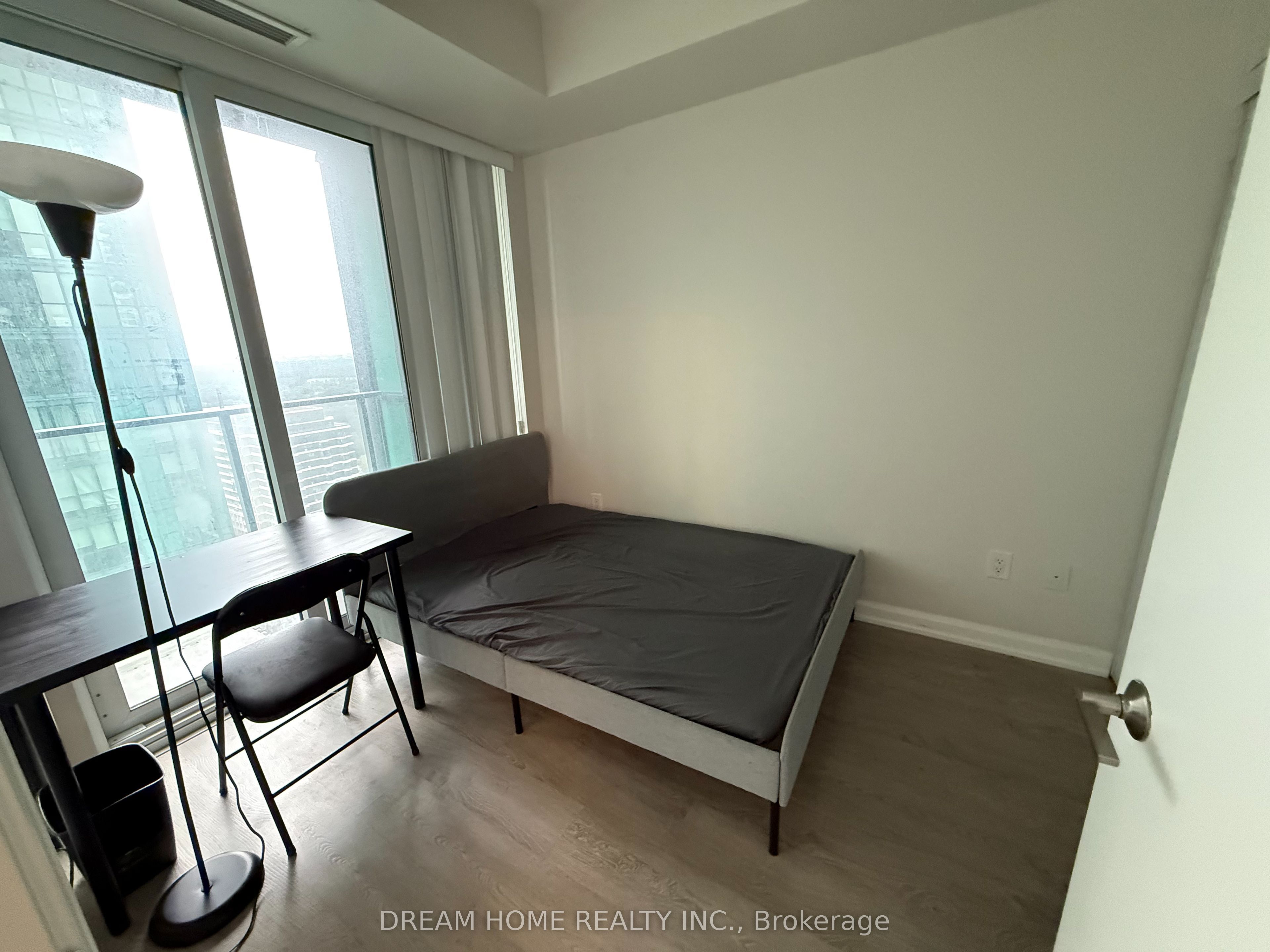 Unit 2506 - 9 bogert Avenue, North York 4