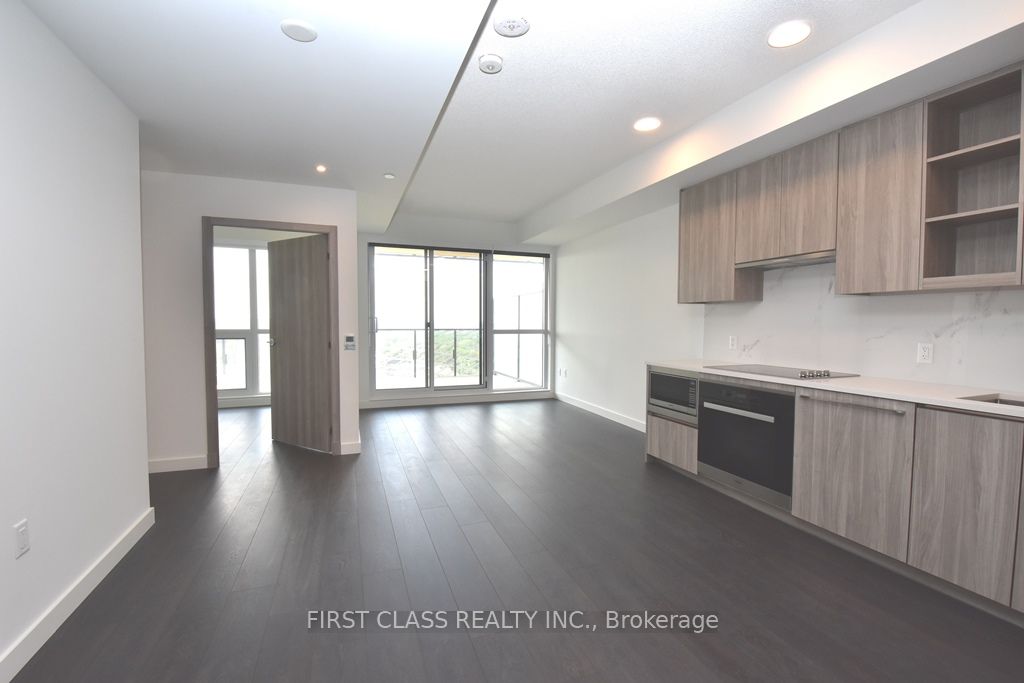 Unit 1707 - 25 Mcmahon Drive, North York 5