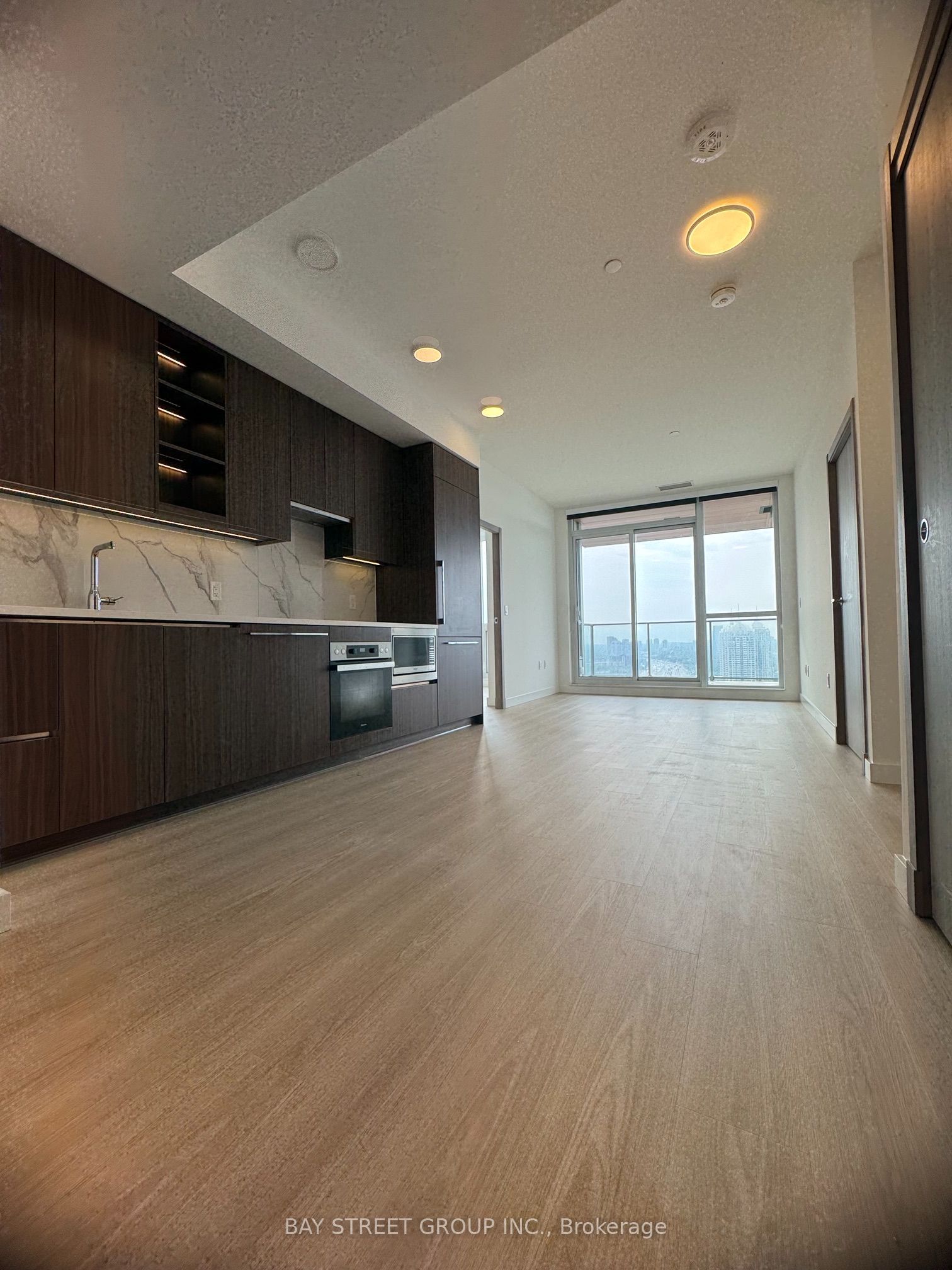 Unit 3305 - 27 Mcmahon Drive, North York 2