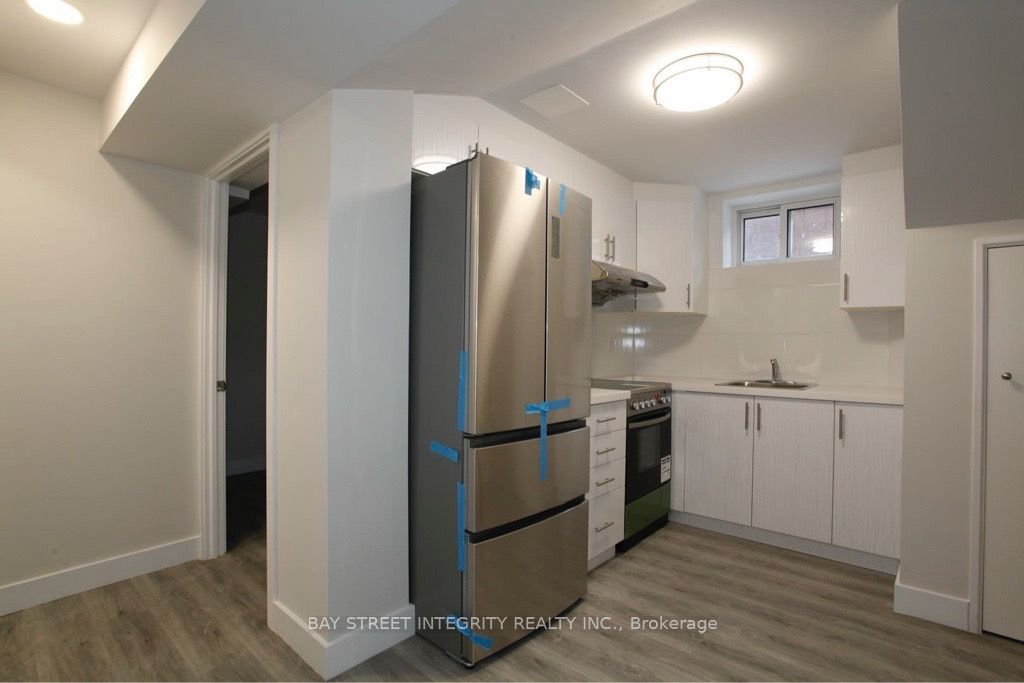 87 Tulane Crescent, North York 2