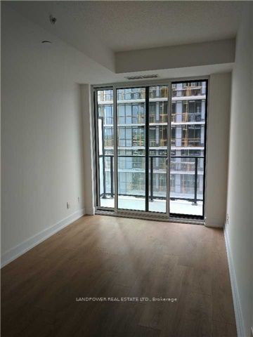 Unit 1004 - 150 Fairview Mall Drive, North York 2