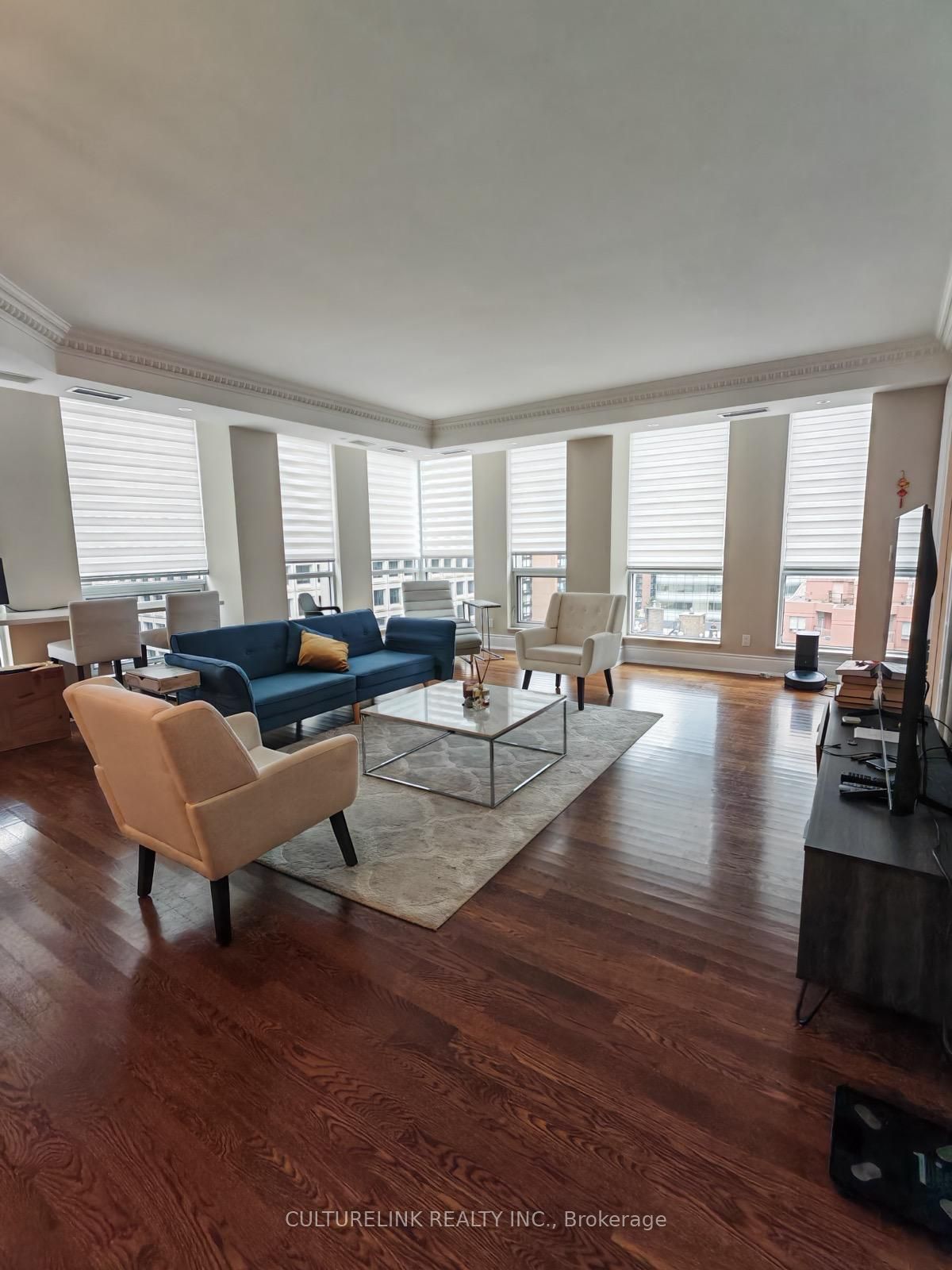 Unit 902 - 10 Bellair Street, Toronto 2