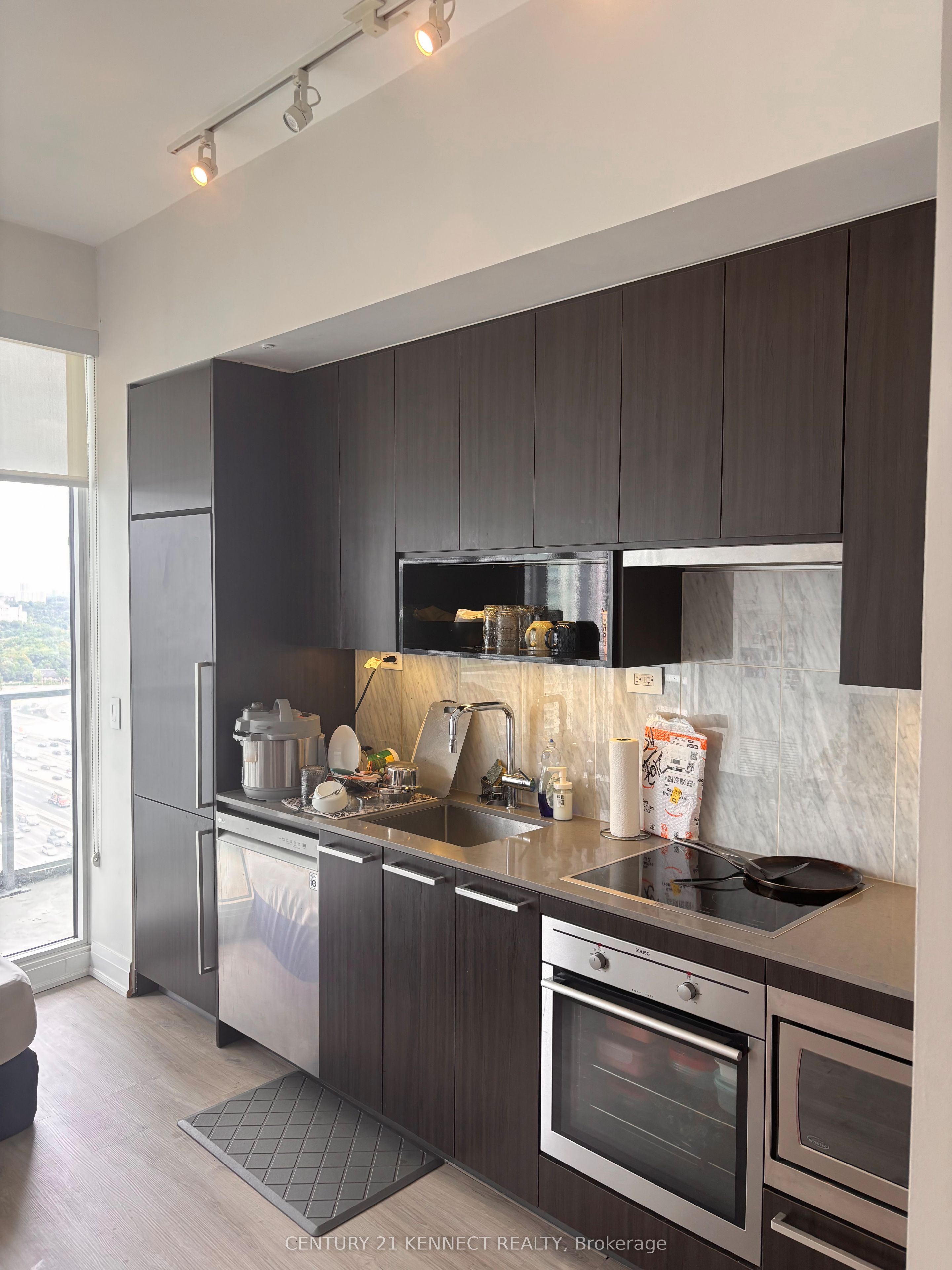 Unit 2107 - 115 Mcmahon Drive, North York 2