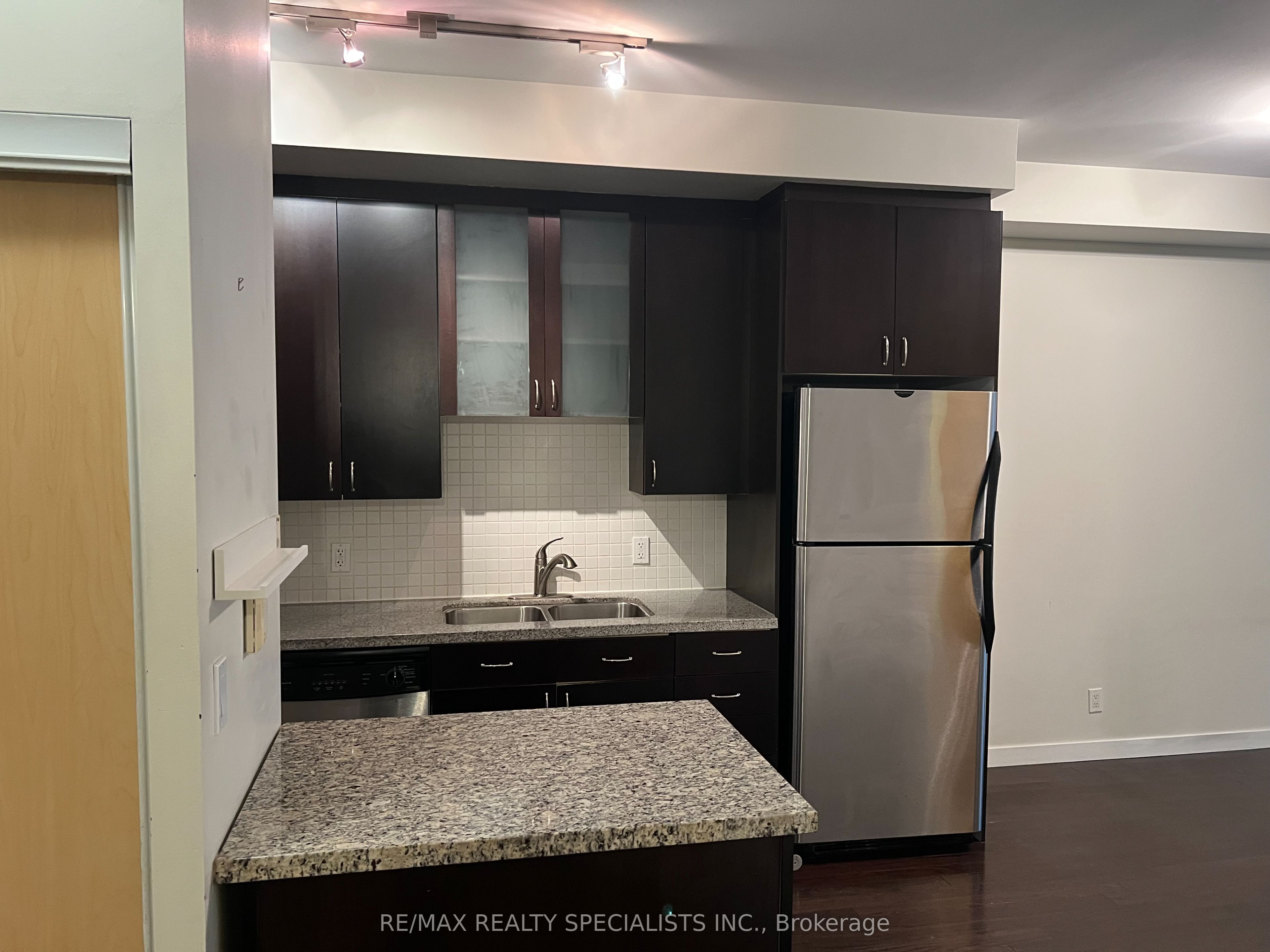 Unit 715 - 1 Shaw Street, Toronto 2